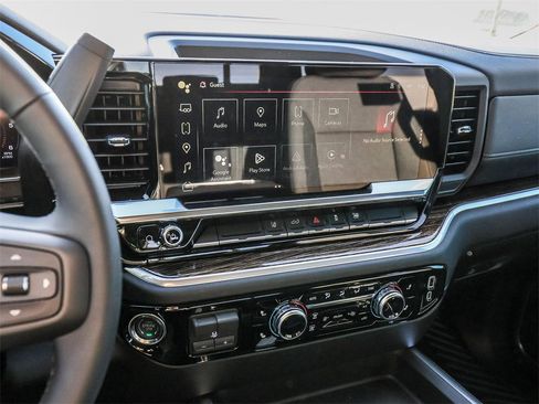 New 2026 GMC Sierra 2500 SLE w/ Preferred Package image 29