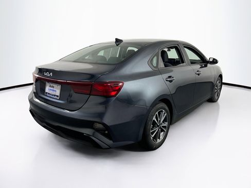 Used 2023 Kia Forte LXS image 5