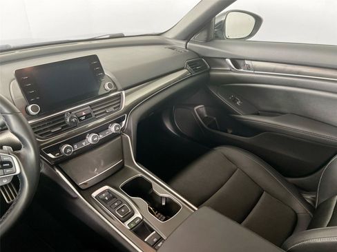 Used 2022 Honda Accord Sport image 23