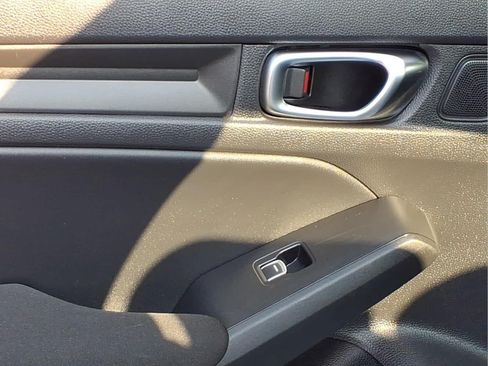 Used 2022 Honda Civic EX image 29