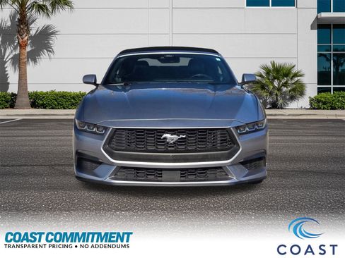 Used 2024 Ford Mustang Premium image 2