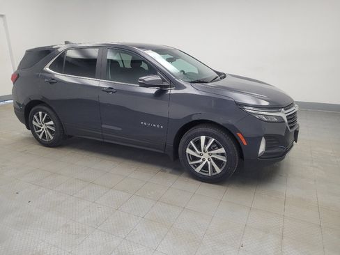 Used 2023 Chevrolet Equinox LT AWD/4WD image 11