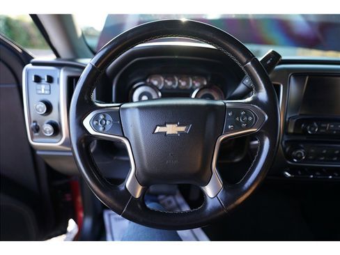 Used 2017 Chevrolet Silverado 1500 LT w/ LT Convenience Package AWD/4WD image 16