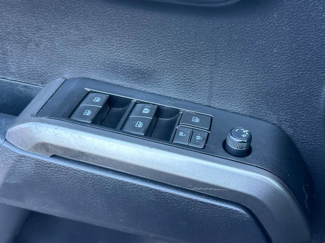 Used 2020 Toyota Tacoma SR5 w/ Technology Package AWD/4WD image 12