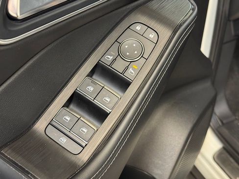 Used 2023 Nissan Rogue Platinum AWD/4WD image 10
