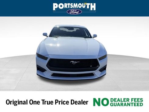 New 2026 Ford Mustang Coupe image 10