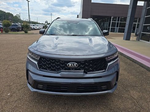 Used 2021 Kia Sorento EX FWD image 11