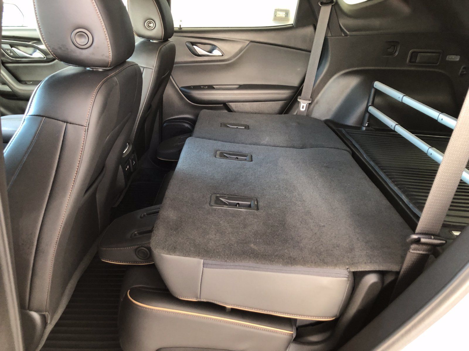 Used 2020 Chevrolet Blazer Premier FWD image 11
