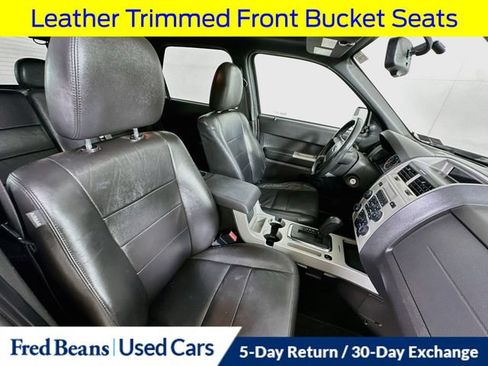 Used 2010 Ford Escape XLT AWD/4WD image 30