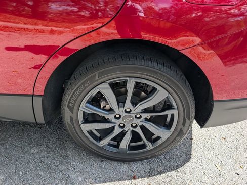 Used 2022 Chevrolet Equinox RS w/ RS Leather Package image 11