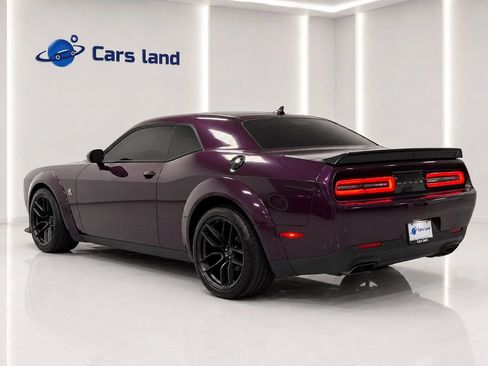 Used 2021 Dodge Challenger R/T Scat Pack RWD image 5