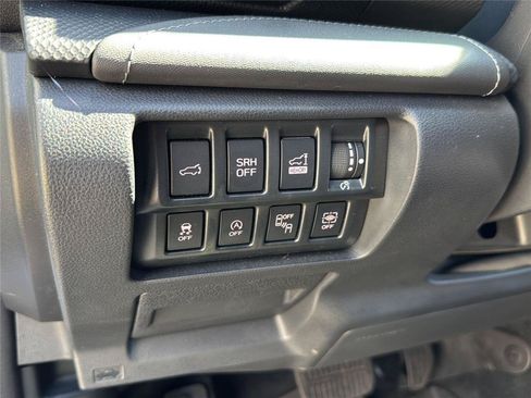 Used 2022 Subaru Forester Touring AWD/4WD image 13