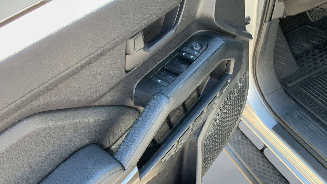 Used 2026 Toyota 4Runner SR5 RWD image 14