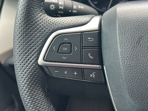 Certified 2023 Toyota Sienna Limited AWD/4WD image 46