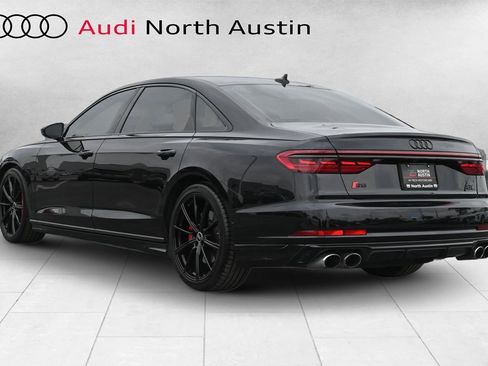 Used 2024 Audi S8 image 4