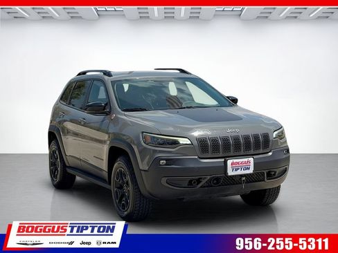 Used 2022 Jeep Cherokee Trailhawk w/ Sound & Nav Group AWD/4WD image 1