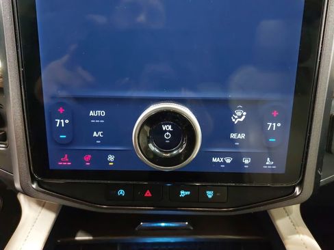 Used 2023 Ford Expedition Limited image 23