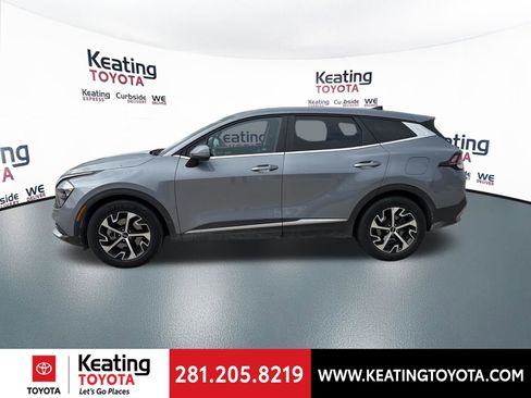 Used 2023 Kia Sportage EX image 4