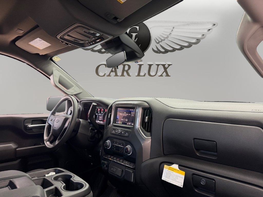 Used 2025 Chevrolet Silverado 1500 Custom Trail Boss AWD/4WD image 17