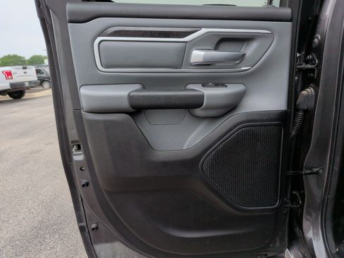 Used 2022 RAM 1500 Big Horn AWD/4WD image 38