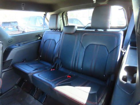 Used 2022 Ford Expedition Max Limited image 20