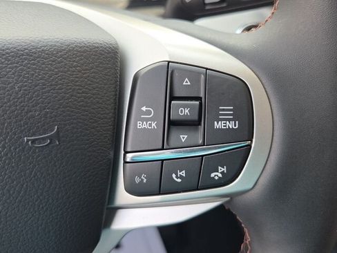 New 2026 Ford Explorer Active RWD image 25