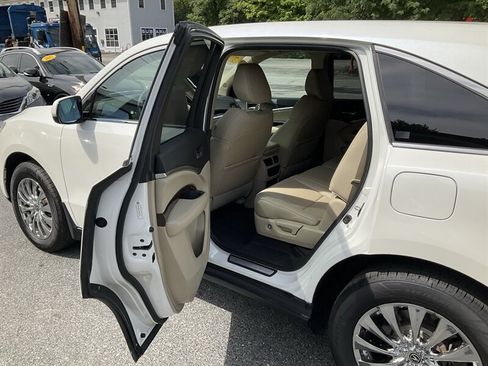 Used 2016 Acura MDX SH-AWD image 17