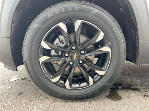 Certified 2022 Chevrolet TrailBlazer LT w/ Convenience Package image 32