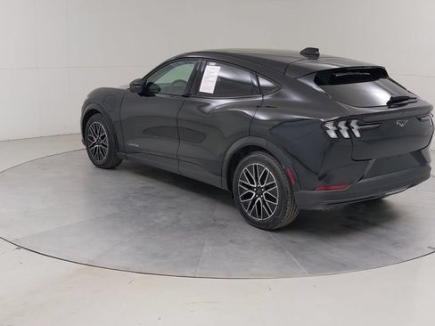 Certified 2025 Ford Mustang Mach-E Premium AWD/4WD image 17