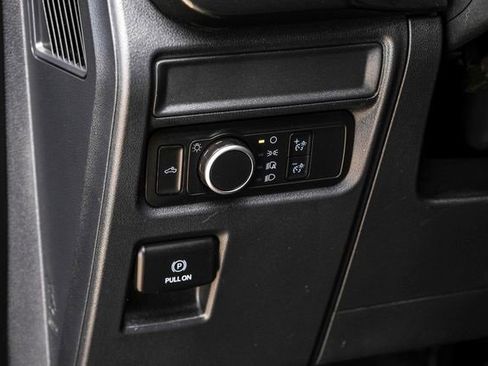 Used 2022 Ford F150 XL image 23