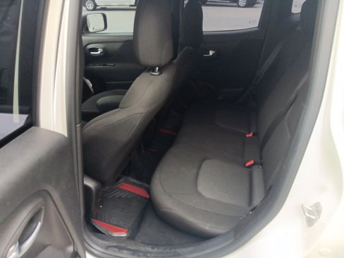 Used 2021 Jeep Renegade Sport AWD/4WD image 16