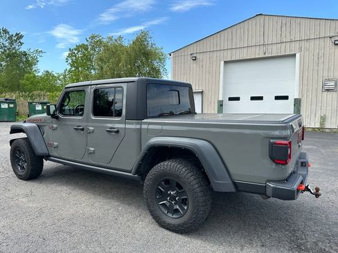 Used 2021 Jeep Gladiator Mojave AWD/4WD image 16