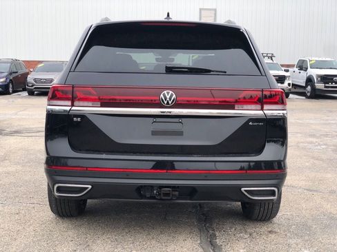 New 2026 Volkswagen Atlas SE image 5