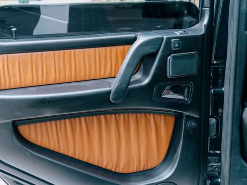 Used 2017 Mercedes-Benz G 63 AMG 4MATIC image 36