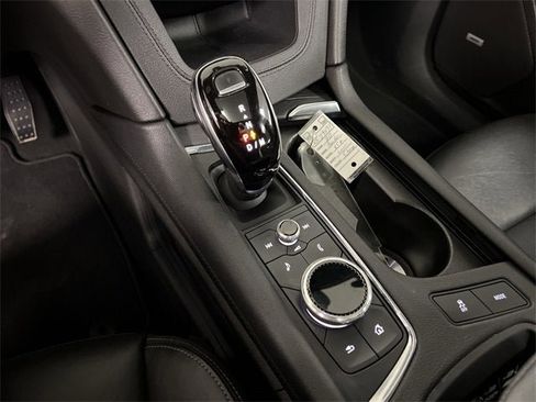 Certified 2020 Cadillac XT6 Premium Luxury image 15