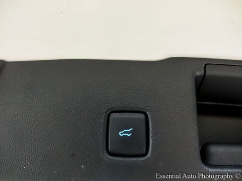 Used 2023 Ford Escape Active w/ Tech Pack #2 image 24