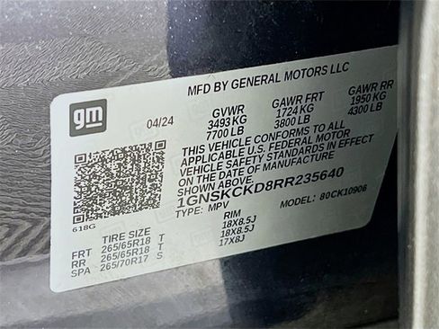 Used 2024 Chevrolet Suburban LT image 29