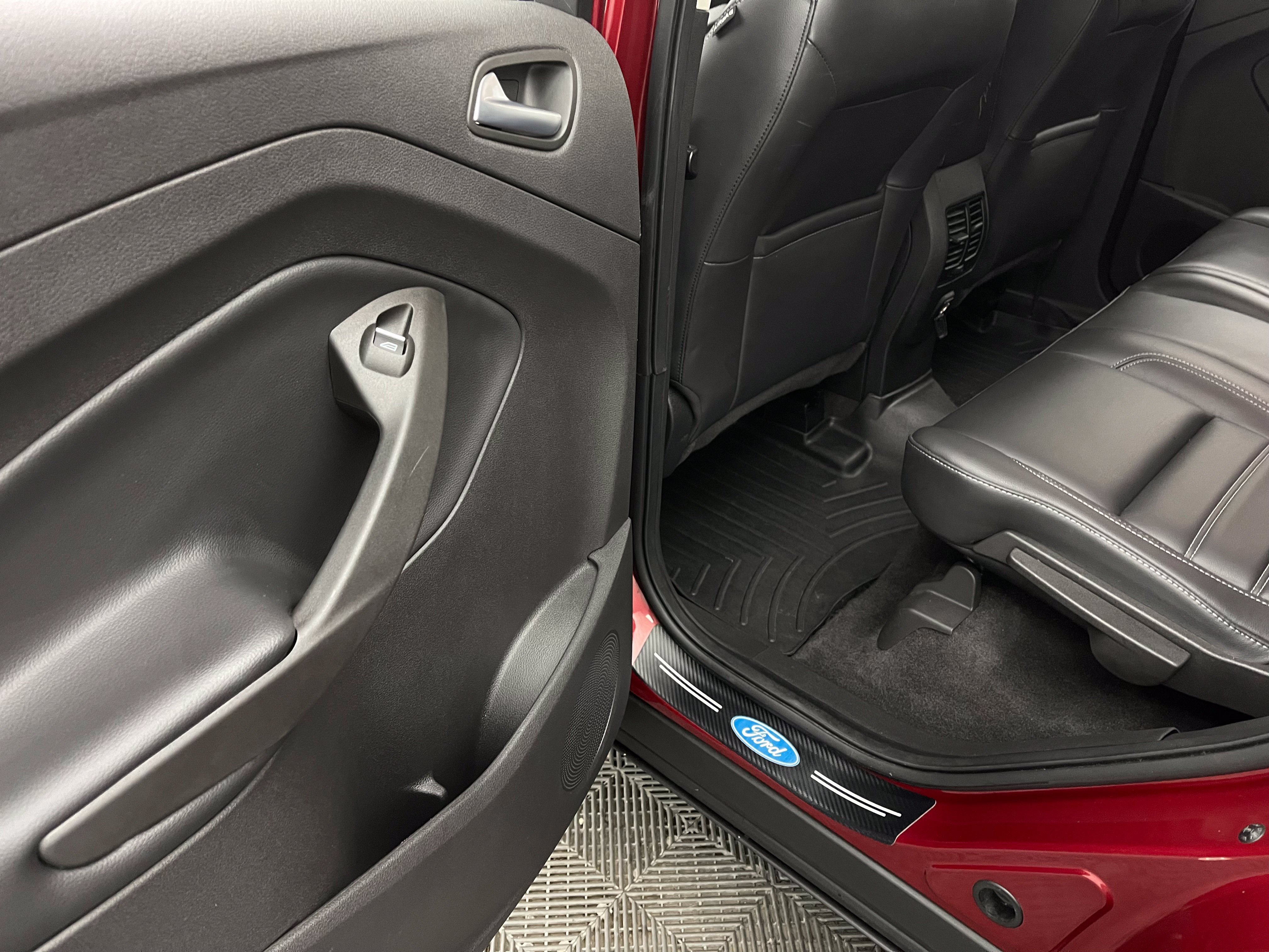 Used 2019 Ford Escape SEL AWD/4WD image 41