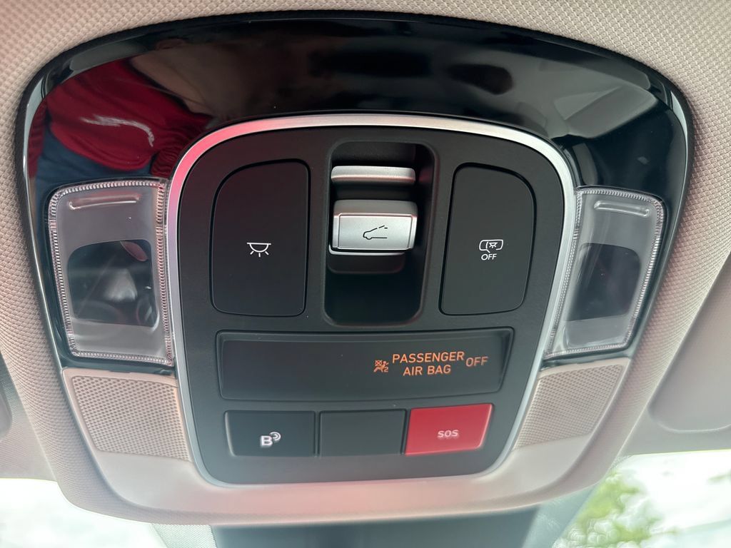 Certified 2025 Hyundai Tucson SEL AWD/4WD image 37