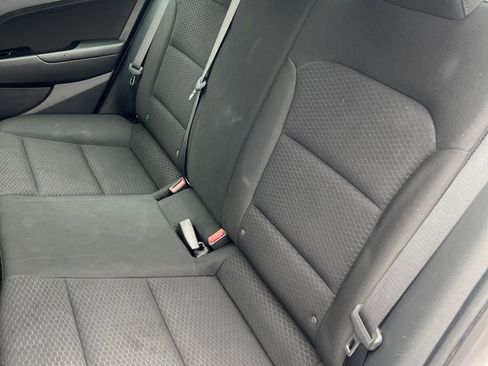 Used 2020 Hyundai Elantra Value Edition w/ Cargo Package (C1) FWD image 27