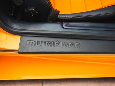 Used 2005 Lamborghini Murcielago Roadster AWD/4WD image 66