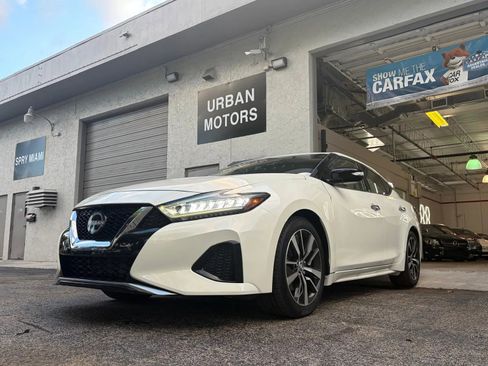 Used 2023 Nissan Maxima SV w/ Floor Mat Group image 6