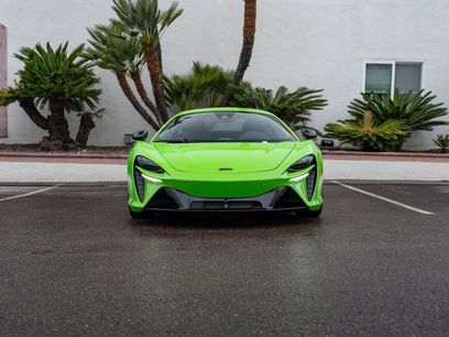 New 2026 McLaren Artura