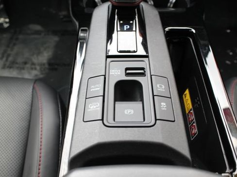 Certified 2023 Toyota Prius Prime FWD image 29