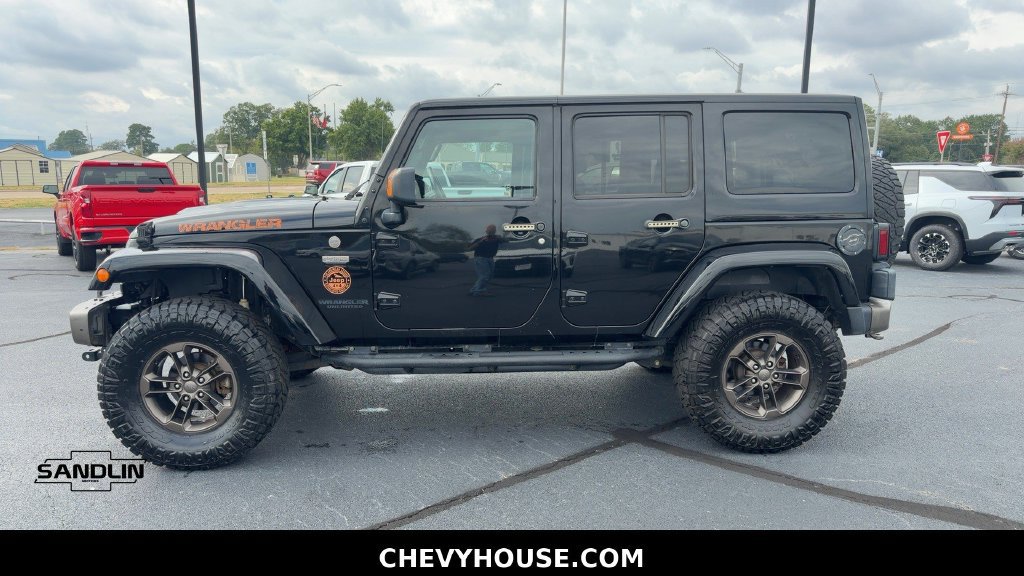 Used 2016 Jeep Wrangler Unlimited Sahara AWD/4WD image 6