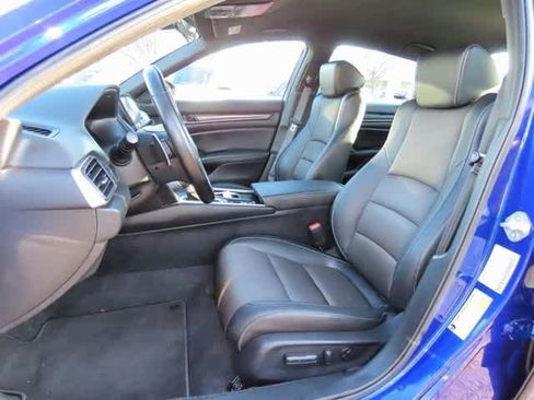 Certified 2022 Honda Accord Sport image 11