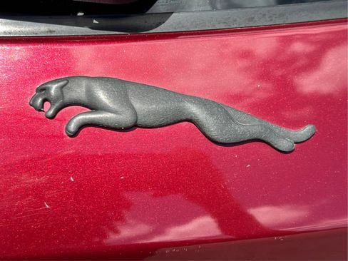 Used 2017 Jaguar F-PACE Prestige AWD/4WD image 29