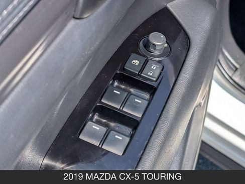 Used 2019 MAZDA CX-5 Touring AWD/4WD image 12