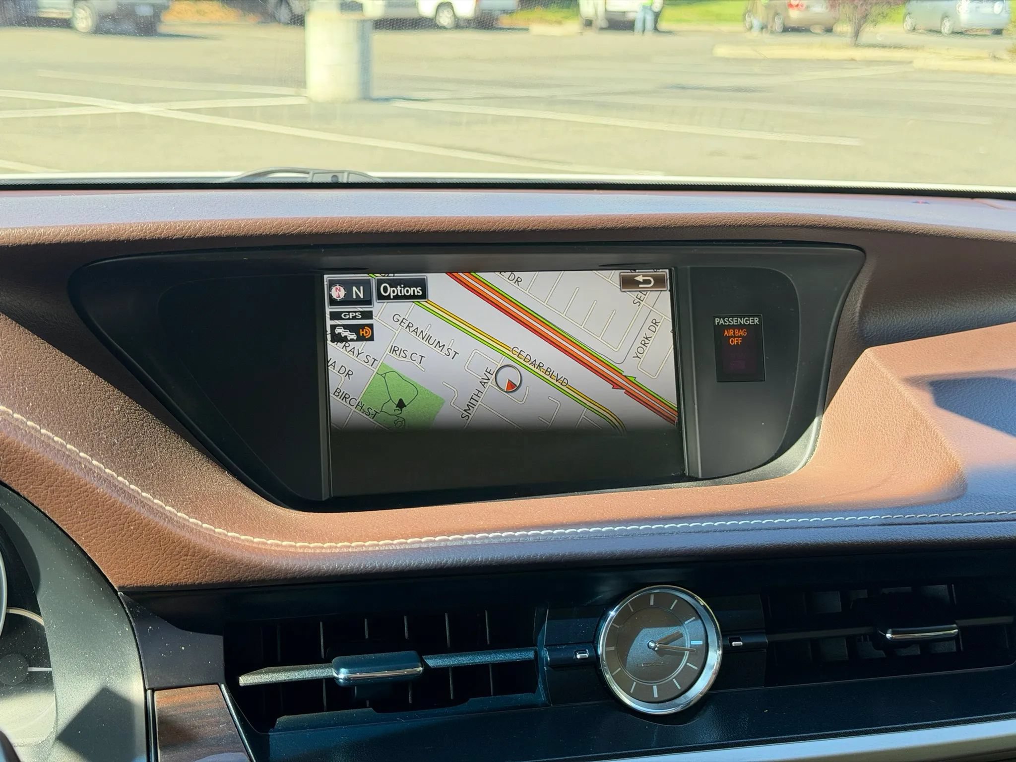 Used 2016 Lexus ES 300h w/ Navigation System Package FWD image 9