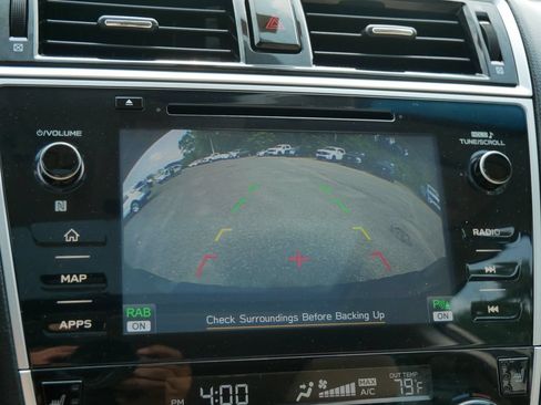 Used 2018 Subaru Outback 2.5i Limited AWD/4WD image 27